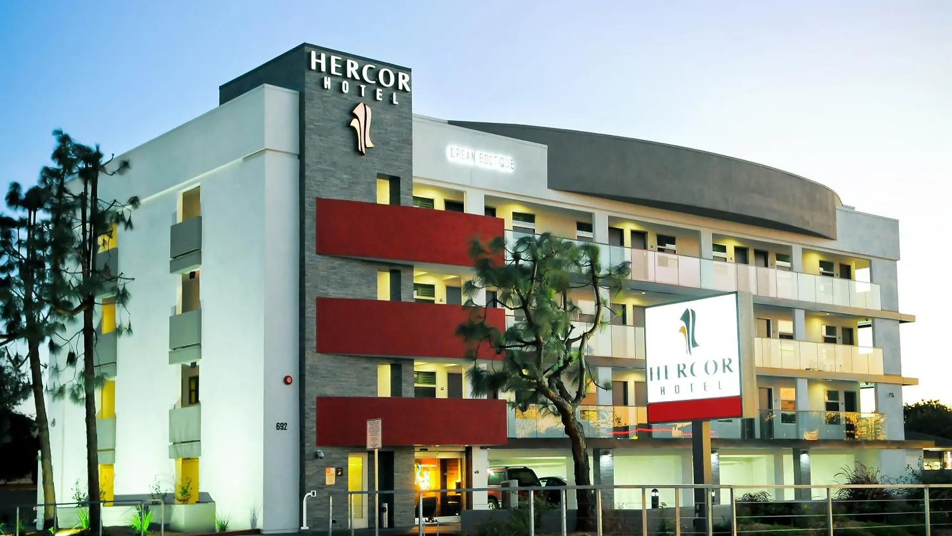 4 Budget Hotels Near Coronado Recreation Dept Worth Booking