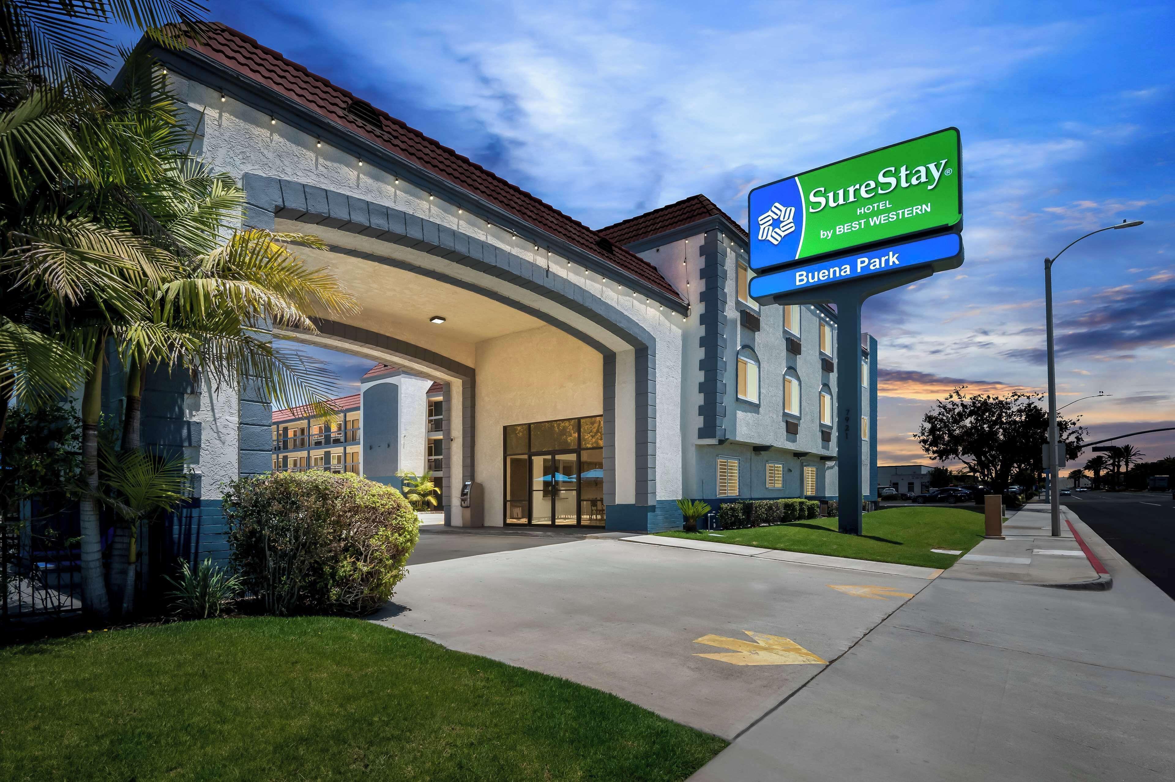 5 Smart Budget Hotels Near Anaheim Ice Worth Booking