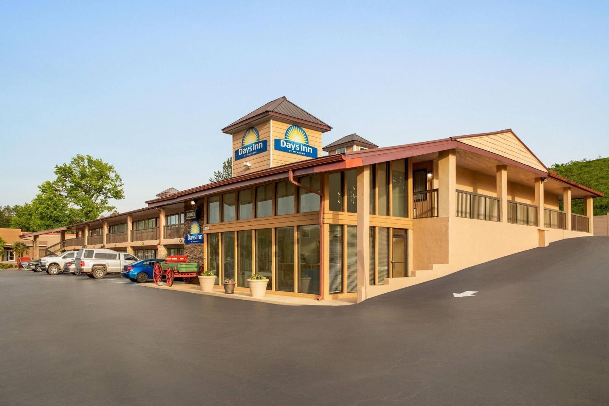 4 Standout Design Hotels Close to Cartersville Parks and Rec Dept